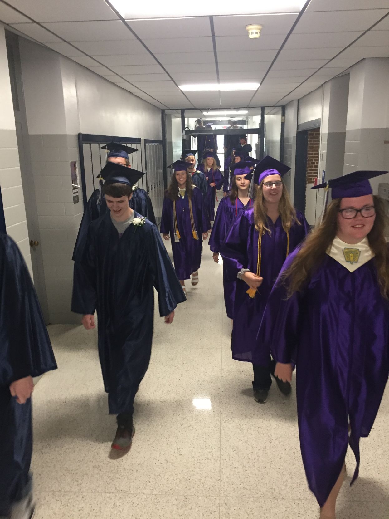 Grads_1107.JPG